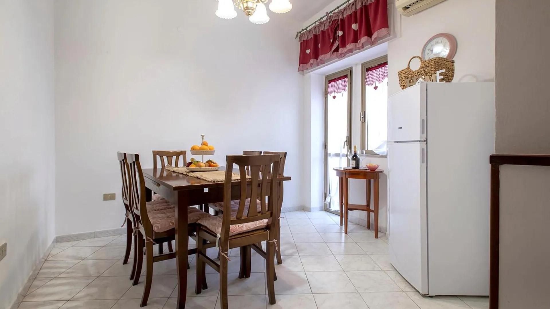 Villa Le Dune A Few Steps From The Sandy Beach Of Maria Pia Alghero